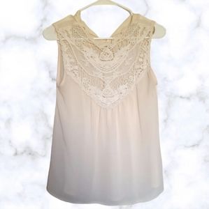 Haute Monde Lightweight Lace Blush pink size Medium tank top